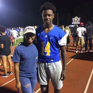 Meet your Posher, Travien