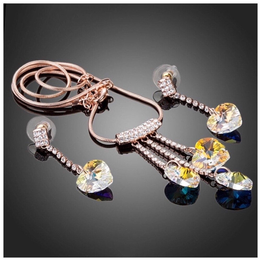 Swarovski Crystals Dangling Heart Necklace Set - Picture 4 of 5