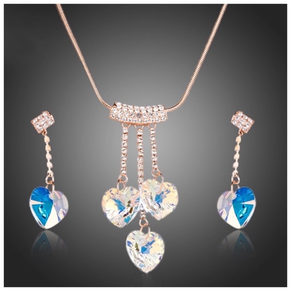 🎁 Swarovski Crystals Dangling Heart Necklace Set - Picture 1 of 4