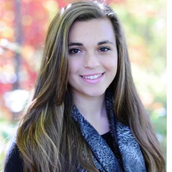 Meet your Posher, Cara - Picture 1 of 1