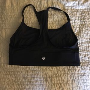 Lululemon fit physique sports bra