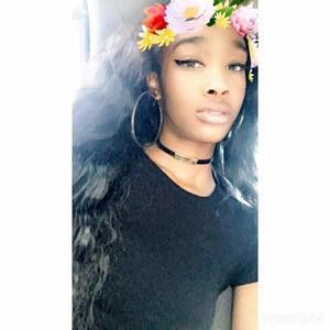 Meet your Posher, Nyla