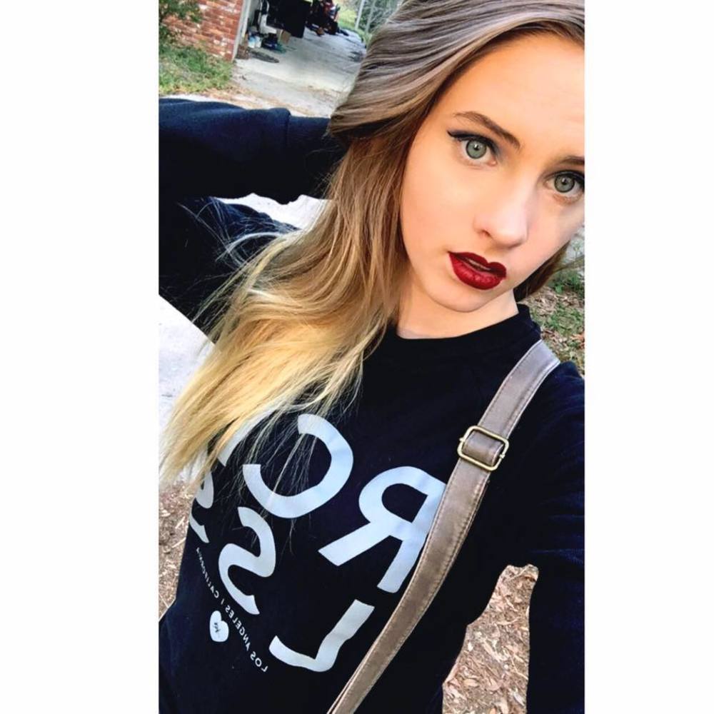 Meet your Posher, Kaitlin