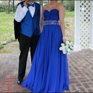 Jovani Formal Gown