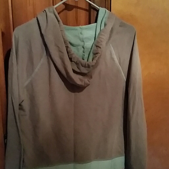 Sweatshirt - Picture 3 of 3