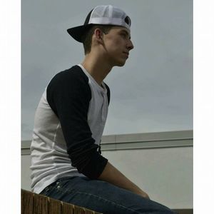 Meet your Posher, Johnny