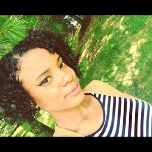 Meet your Posher, Karelyn