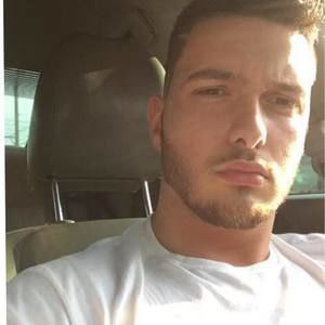 Meet your Posher, Daniel