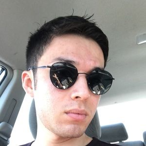 Meet your Posher, Aaron