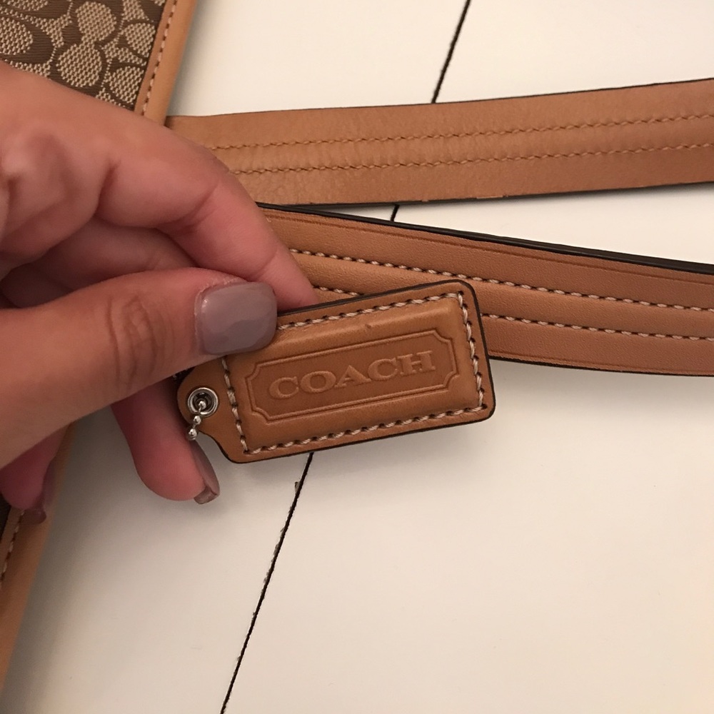 AUTHENTIC Coach Laptop or Baby bag - Picture 5 of 6