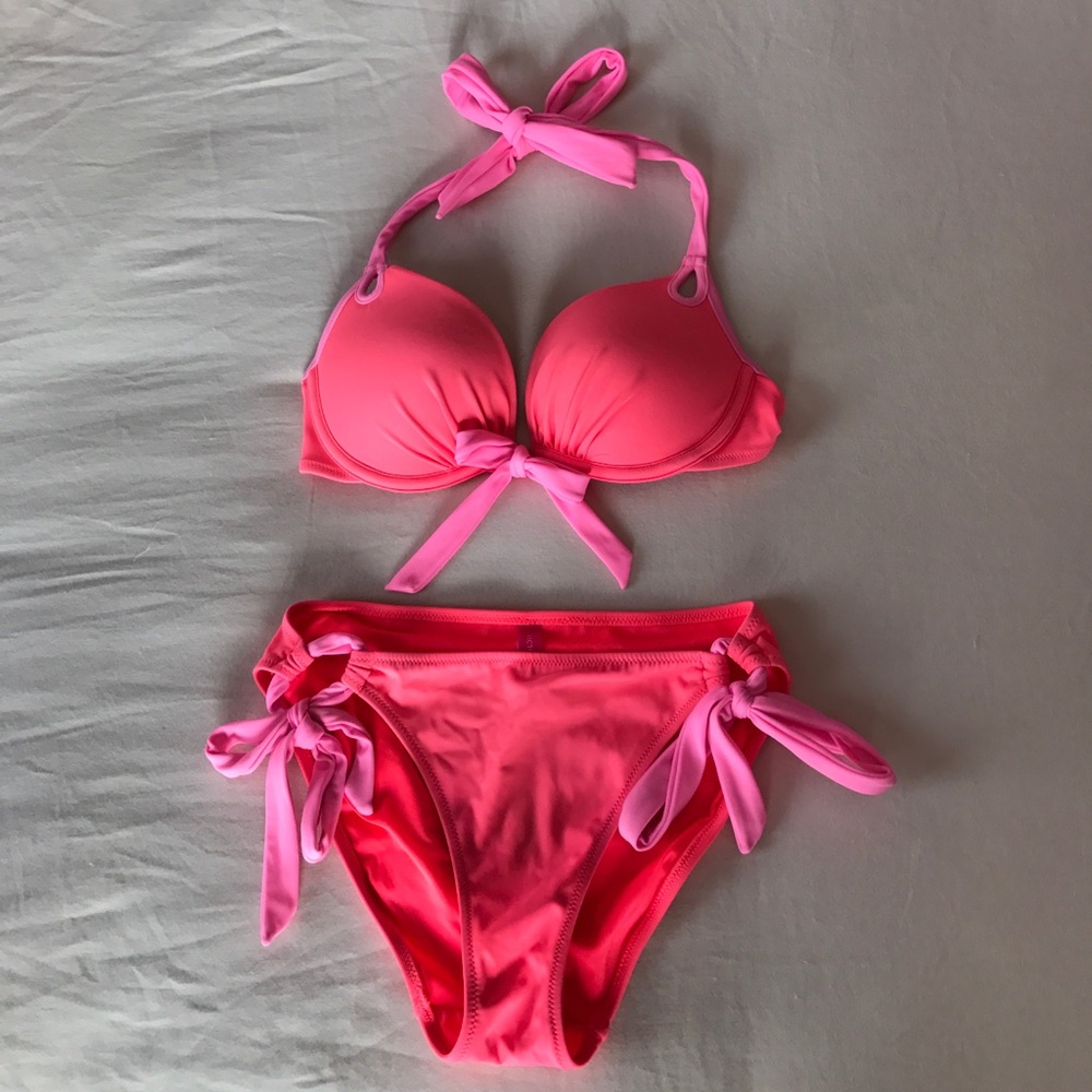 Victoria's Secret Swimwear