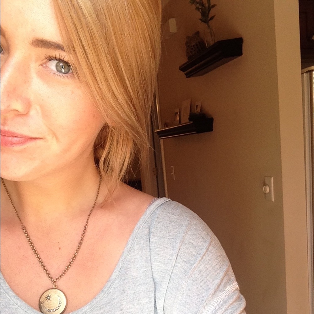 Meet your Posher, Lea