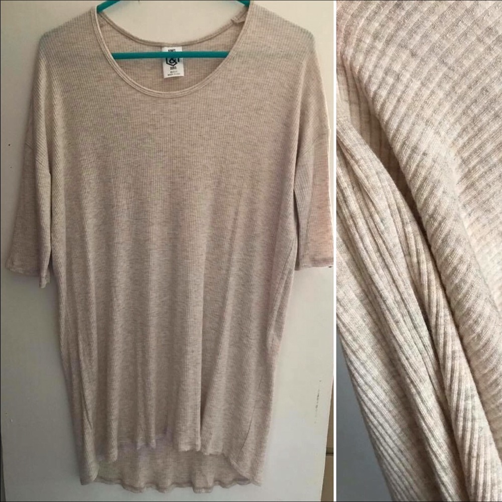 Agnes & Dora Hilo Tunic