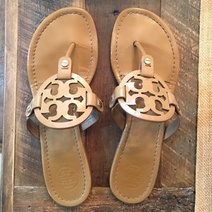 Tory Burch Patent Beige Sandals Size 8