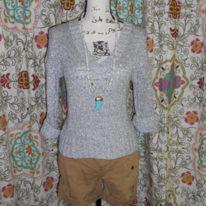 *5 for $25* EUC Mudd Knit Gray Sweater w/Sequins