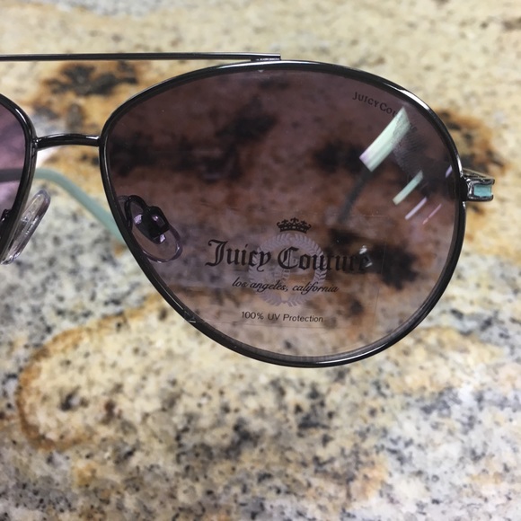 NWOT JUICY COUTURE SUNNIES - Picture 2 of 4
