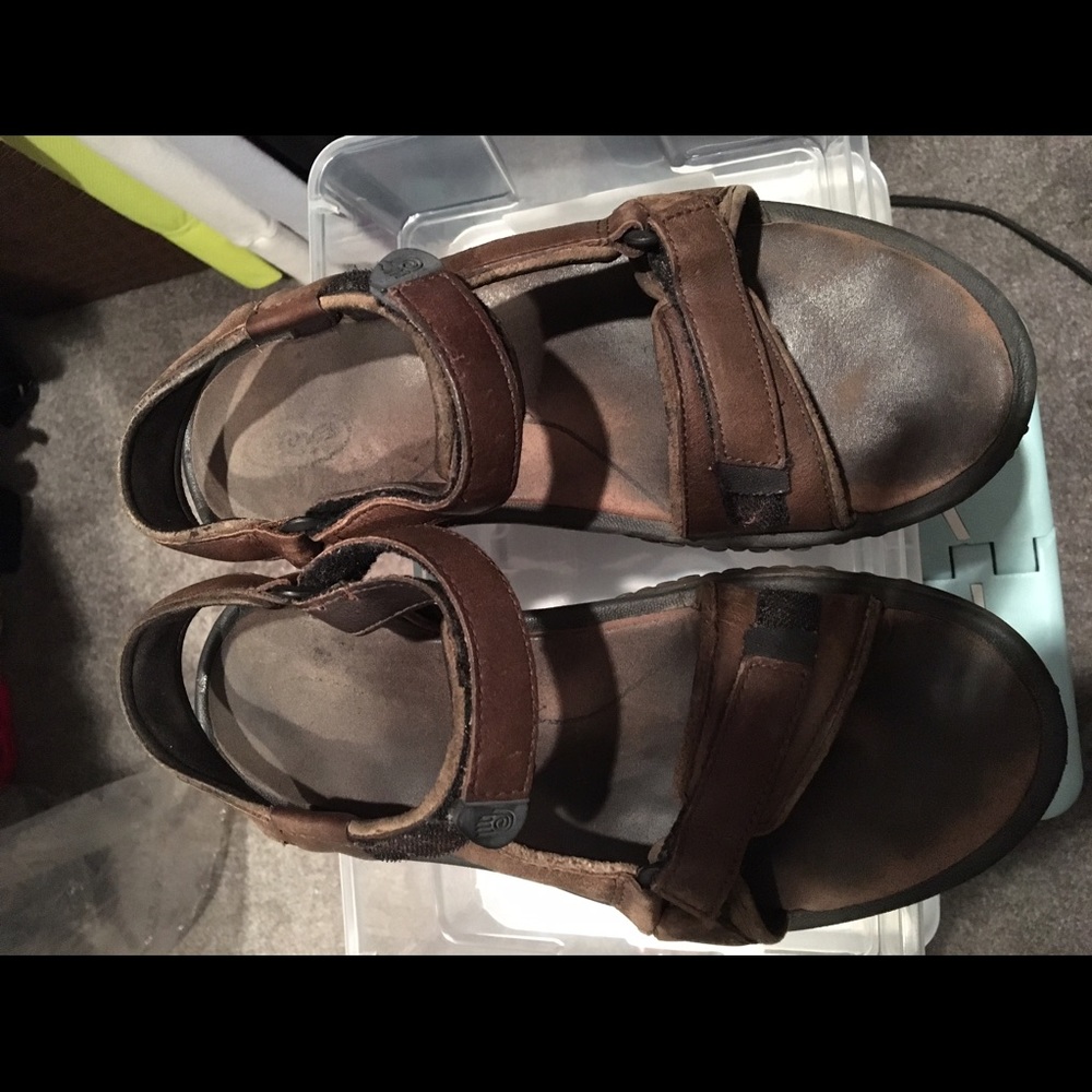 Leather sandals by "Teva" Size 10
