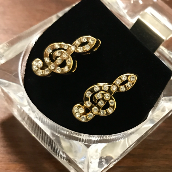 Hip Hop Bling Iced Out Treble Clef Music Earring - Picture 2 of 3