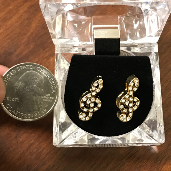 Hip Hop Bling Iced Out Treble Clef Music Earring - Picture 3 of 3