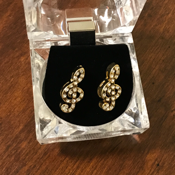 Hip Hop Bling Iced Out Treble Clef Music Earring - Picture 1 of 3