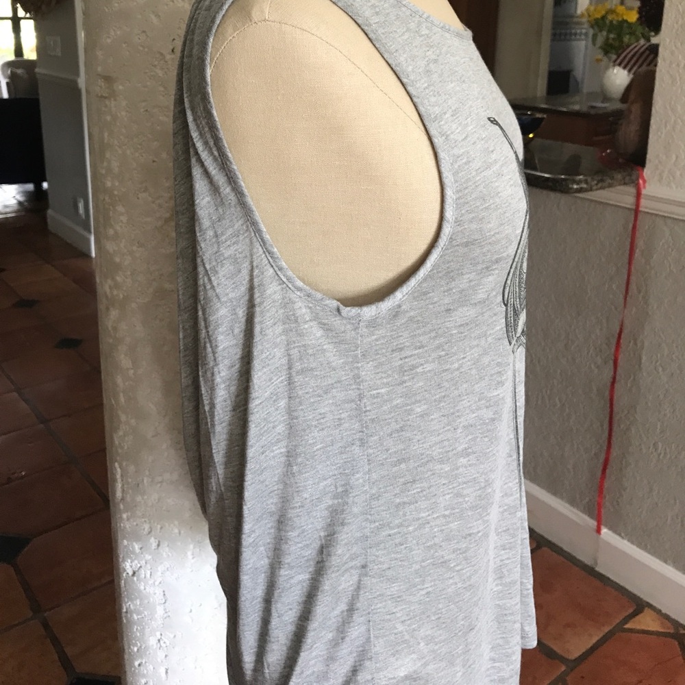 Tank top - Picture 2 of 4