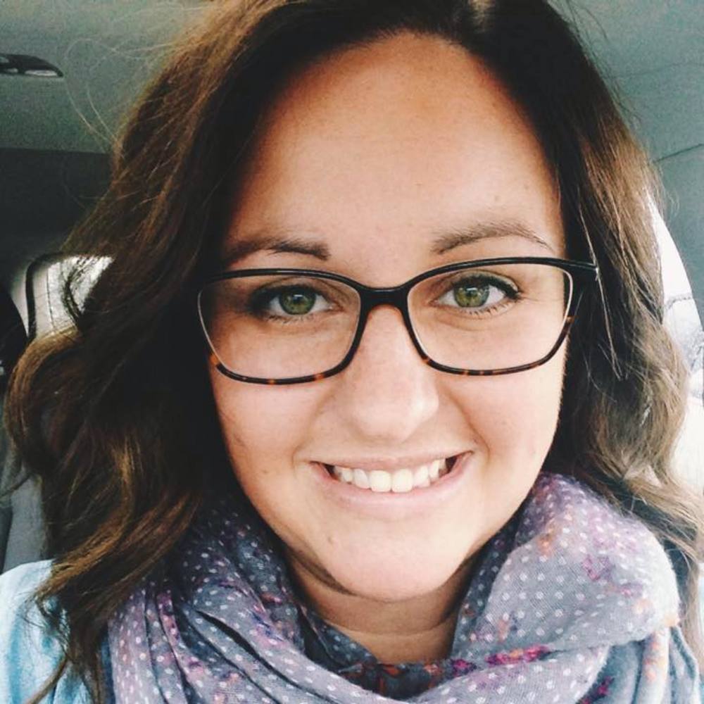 Meet your Posher, Julie