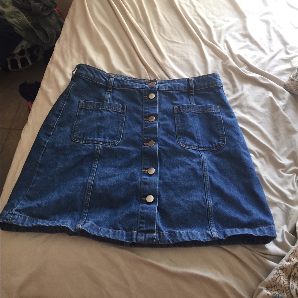 H&M divided denim skirt