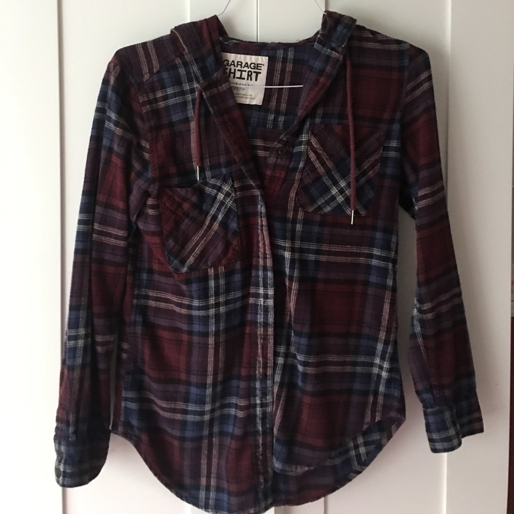 Flannel shirt w hood