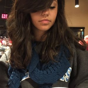 Meet your Posher, Rose