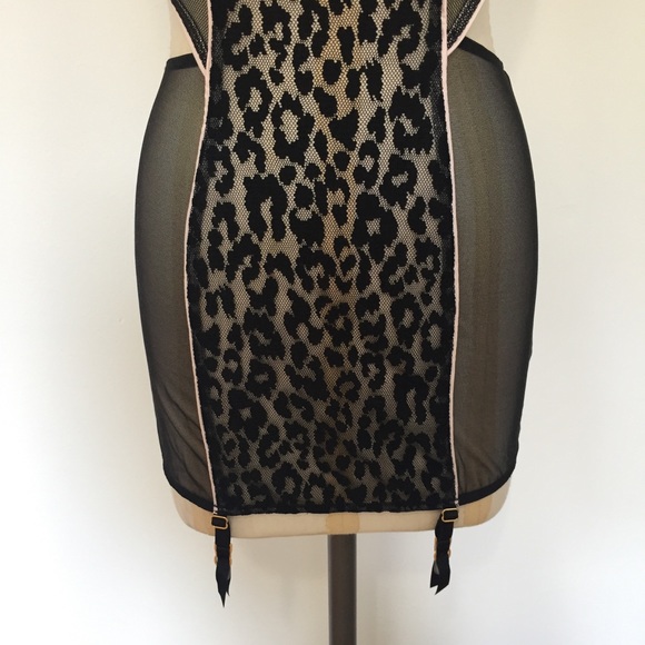 VS Leopard Lace Cut Out Garter Slip! - Picture 3 of 6