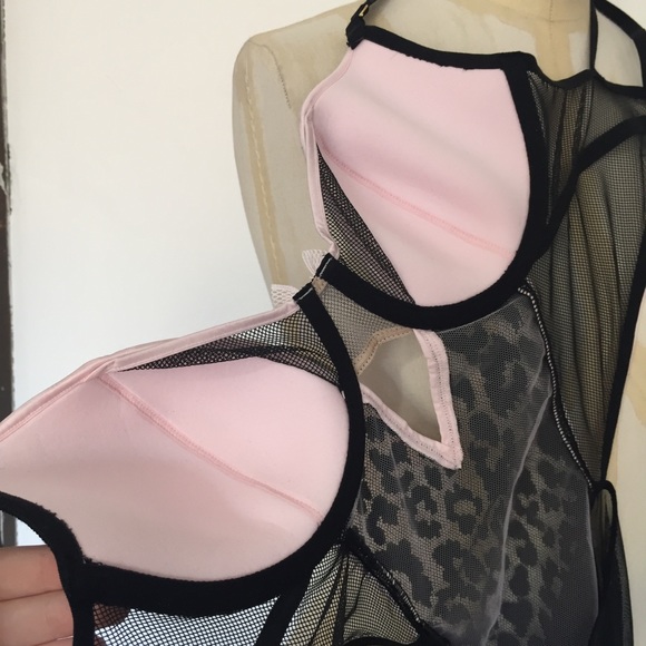 VS Leopard Lace Cut Out Garter Slip! - Picture 6 of 6