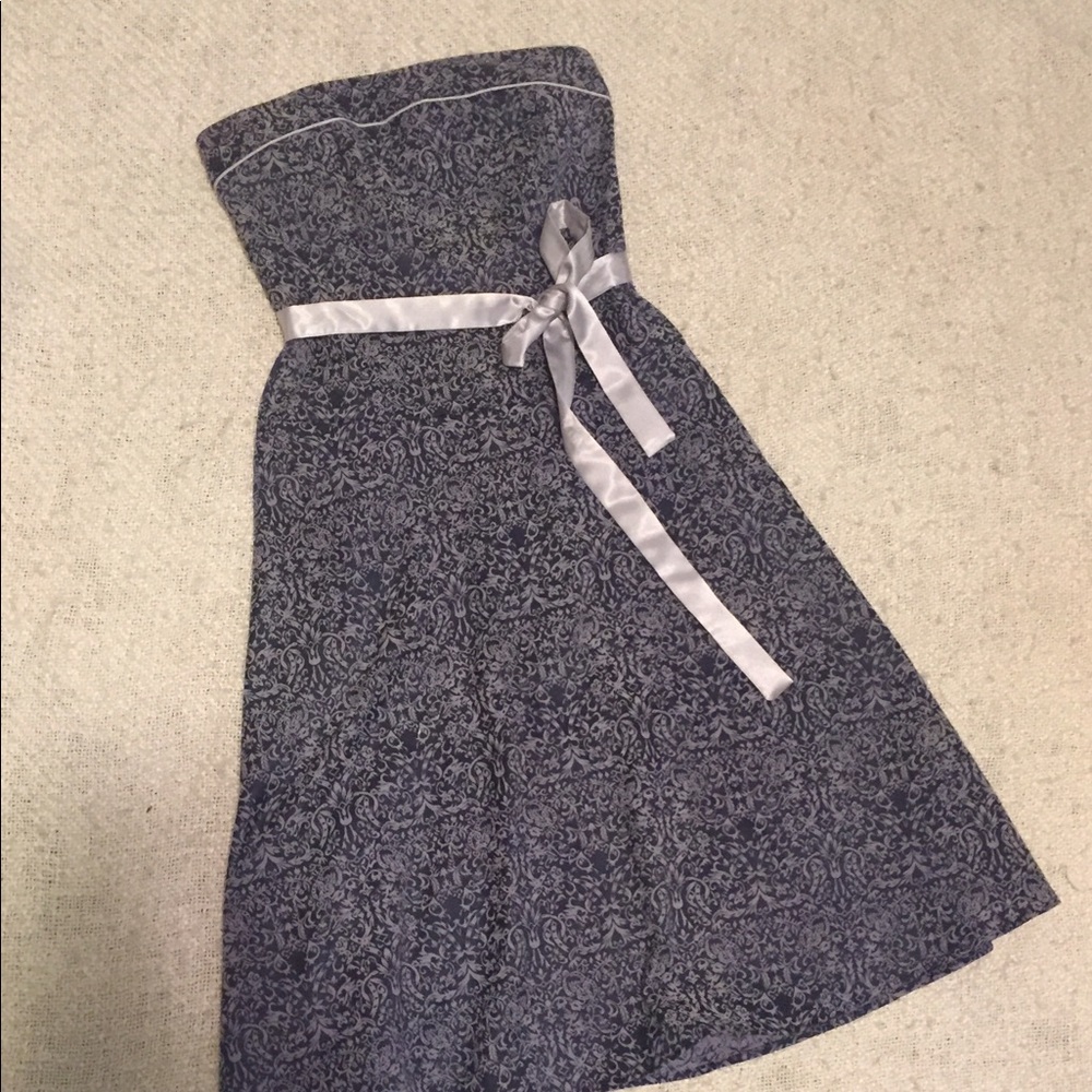 Strapless dress