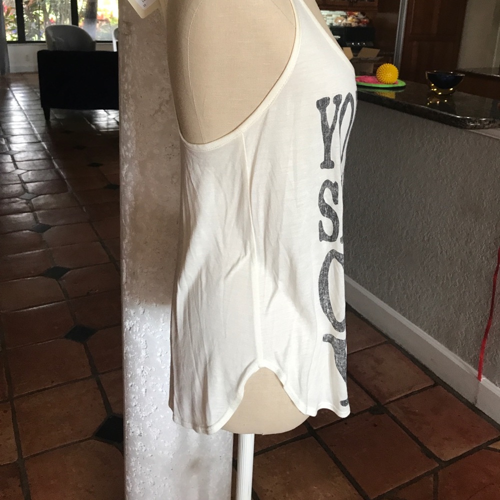 Tank top - Picture 2 of 4
