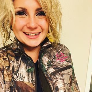 Meet your Posher, Ashleigh