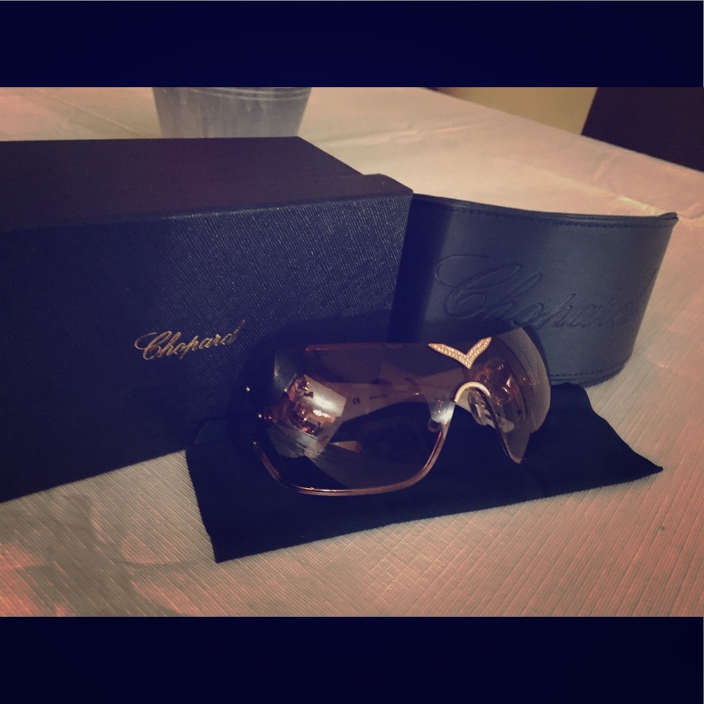 Cadillac Glasses with case and box