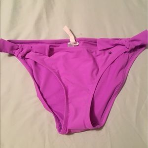 Pink/ purple bottoms