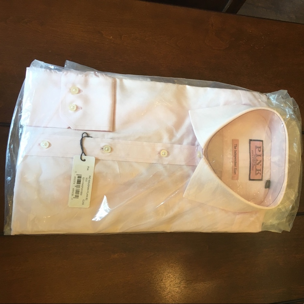 Thomas Pink dress shirt