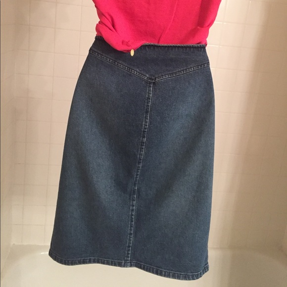 A/X  ARMANI EXCHANGE DENIM SKIRT SZ 4 - Picture 4 of 8