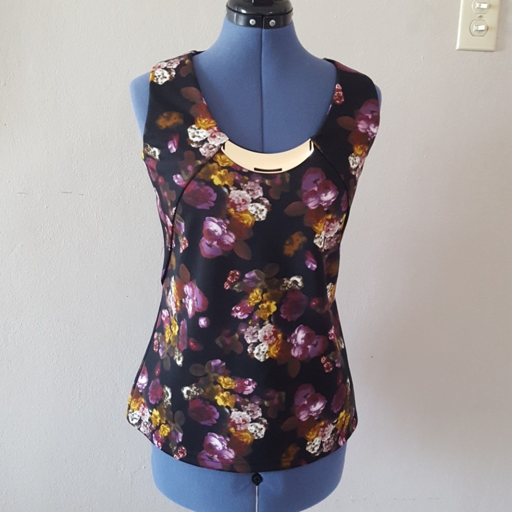 Flower pattern blouse