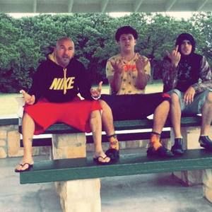 Meet your Posher, Lazzaro