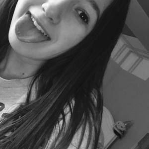 Meet your Posher, Lainey