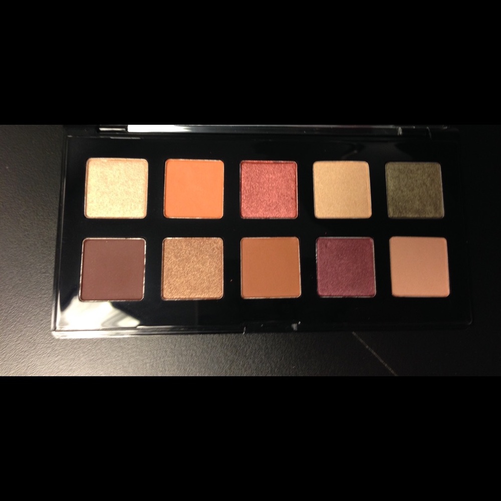 NYX Eyeshadow Palette