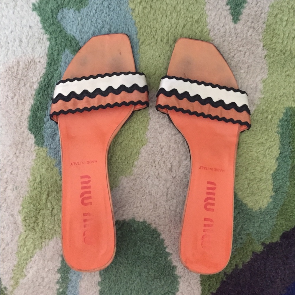 Miu Miu vintage kitten heel slide
