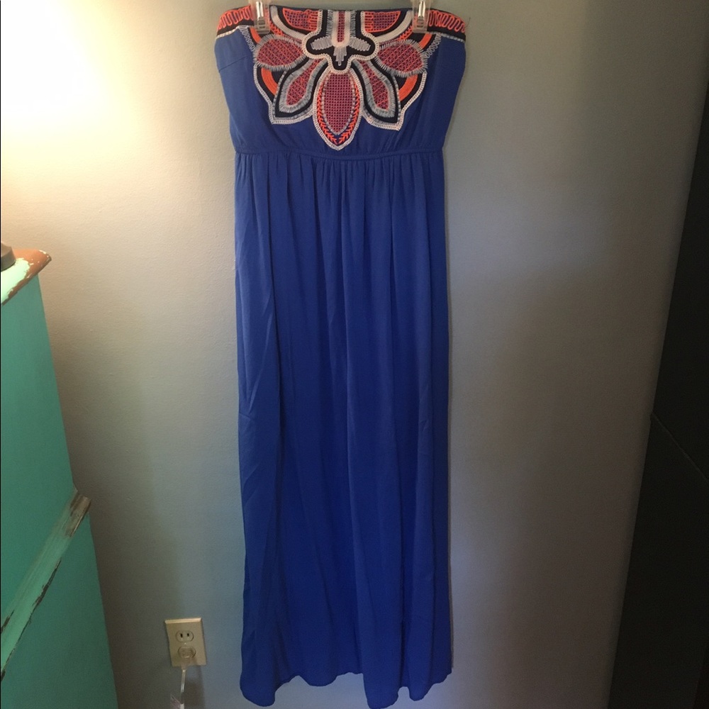 Strapless maxi dress