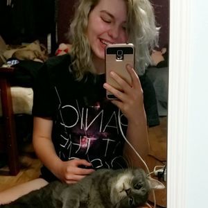 Meet your Posher, Vera