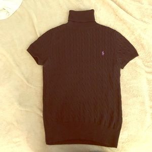 Turtle neck short sleeve knitted shirt