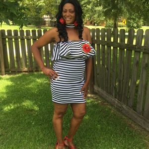 Meet your Posher, Denise