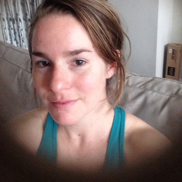 Meet your Posher, Caraline - Picture 1 of 1