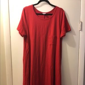 Red Carly size XL