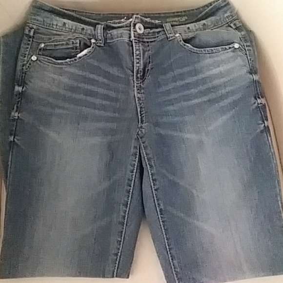 Jeans - Picture 3 of 4